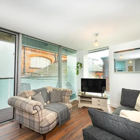 Apartamento Free Parking Balcony Modern 2 Bed Citycentre *