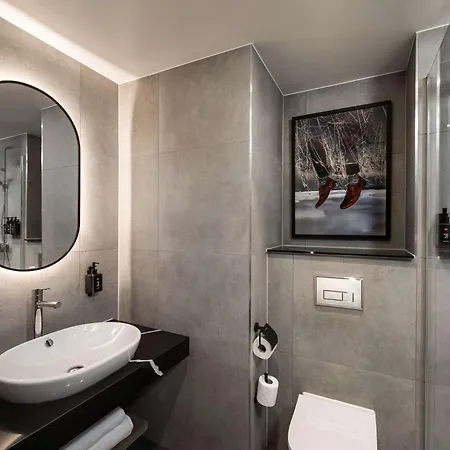 Radisson Red Hotel, מלון ליברפול