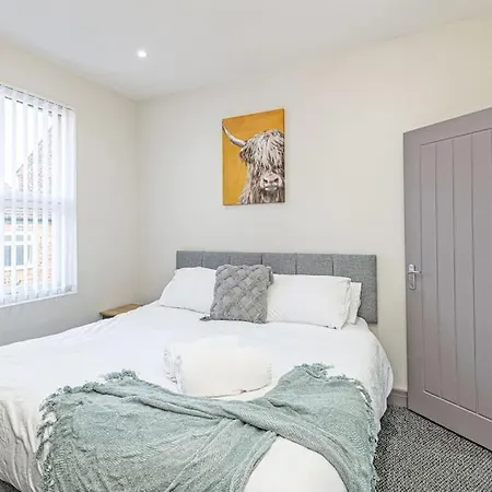 3 Bedroom House *