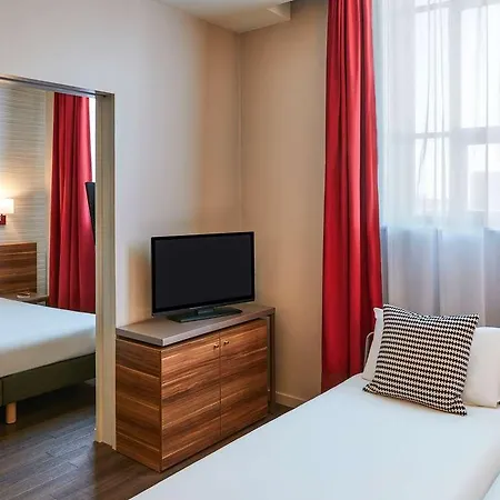 Adagio Centre