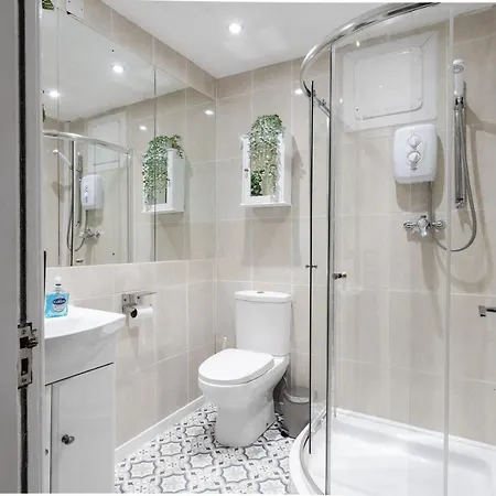 Appartement Rodney Street Townhouse & Apartments, & Stylish *
