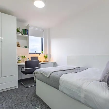 Lägenhet And Ensuite Bedrooms At Glassworks In Liverpool