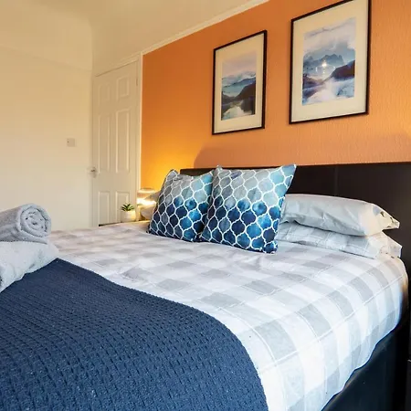 Strawberry Fields House - Air Host & - 3 Bedroom Appartamento