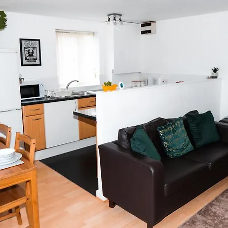 公寓 2 Bedroom - Hosted By Seren 利物浦