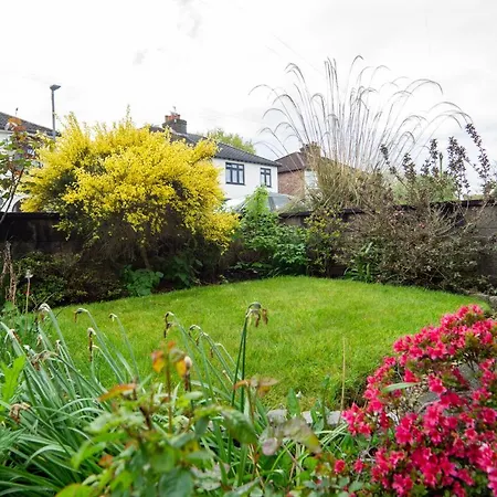 Strawberry Fields House - Air Host & - 3 Bedroom Appartamento *