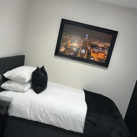 Hotel 128 Anfield Road Liverpool