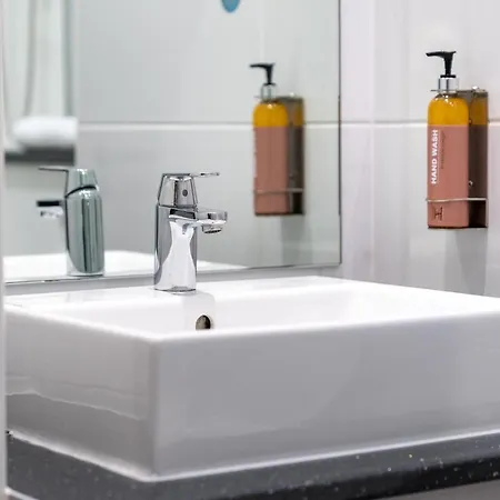 Heeton Concept - Centre Отель 3*