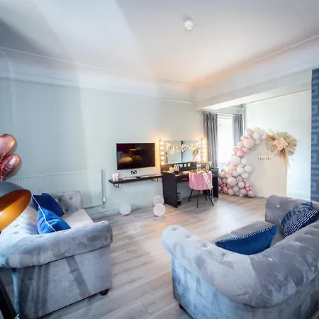 Hotel \u00bfcu\u00e1les Son Mejores Cerca De Royal Dock Liverpool? Liverpool