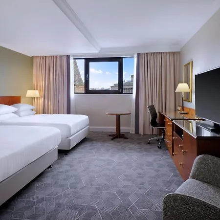 Delta By Marriott Centre