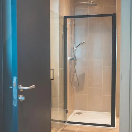 Host - Malmaison Apartman Liverpool