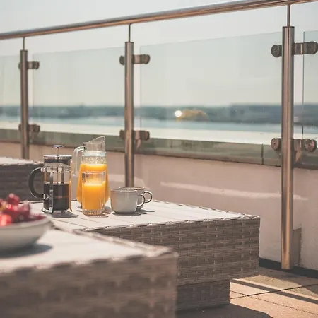 Host - Malmaison Apartman Liverpool