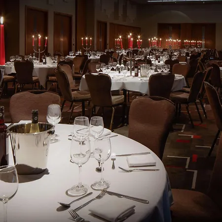 Hilton Centre Hotel