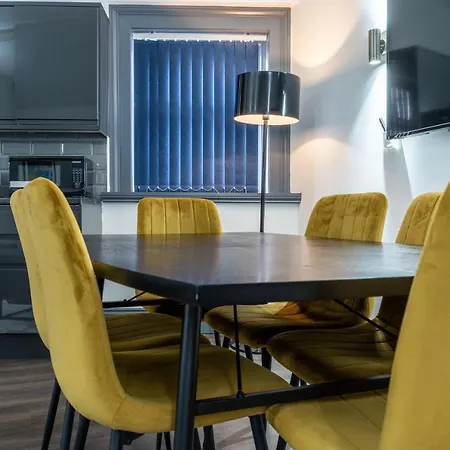Temple Court By Ustay * Liverpool