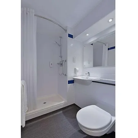 Travelodge Central Ливерпуль