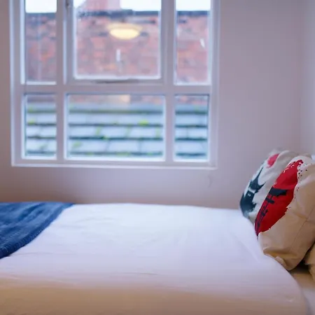 Sidemersey Livings - Spacious Loft For Bigger Groups - Very And Cosy