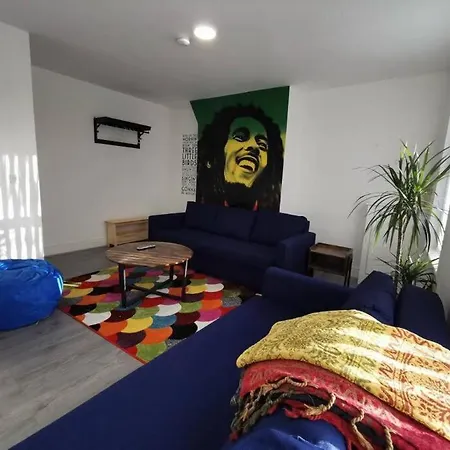 The Bob Marley 'one Love' Apartment, Relaxed Vibes *