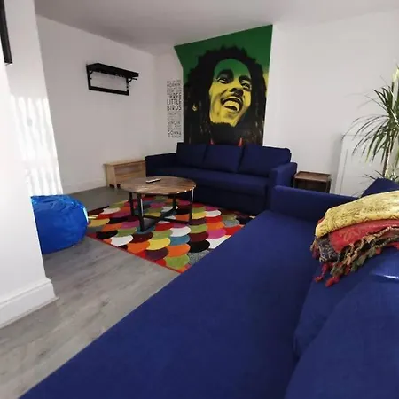 The Bob Marley 'one Love' Apartment, Relaxed Vibes Apartment *