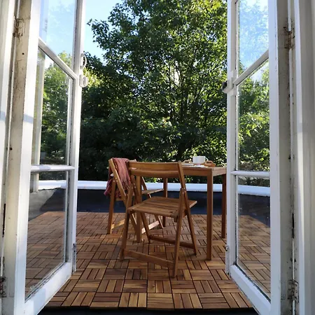 Mossley Hill Retreat *