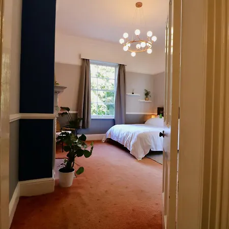 Gæstehus Mossley Hill Retreat