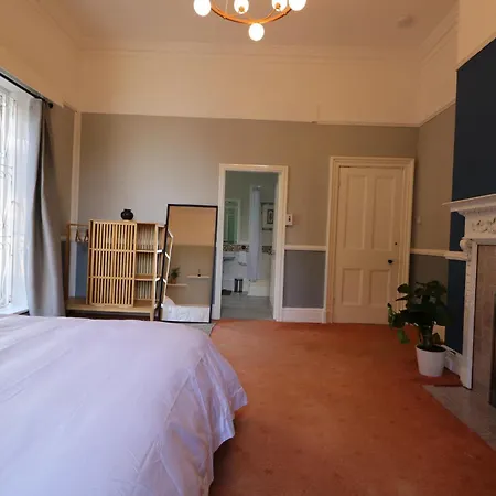 Mossley Hill Retreat * Liverpool