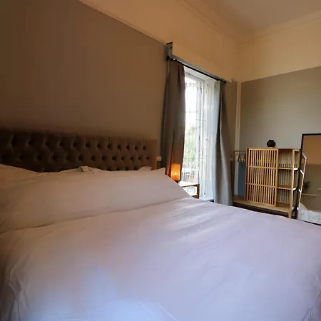 Mossley Hill Retreat *