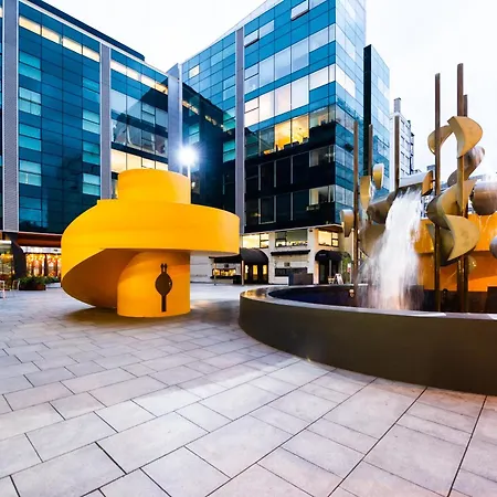 Staycity Waterfront Apart-hotel 4*