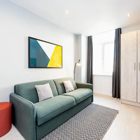 Apart-hotel Staycity Waterfront 4*
