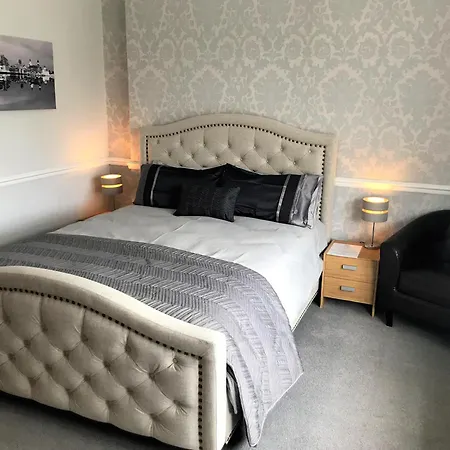 Отель Orrell Park