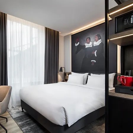 מלון Radisson Red Hotel, ליברפול