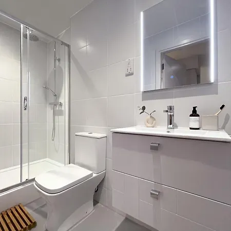Livingway Roco Liverpool