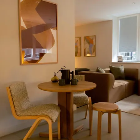 Livingway Roco Daire *