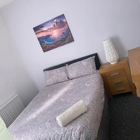 Apartment Goodison *