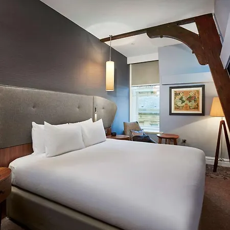 Doubletree By Hilton & Hotel 4*