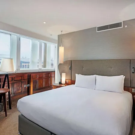 Hotel Doubletree By Hilton & 4*