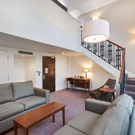 Doubletree By Hilton &