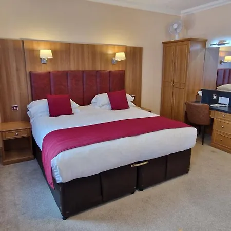 The Royal Otel 3*