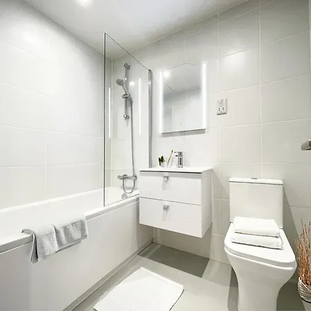 Livingway Roco * Liverpool