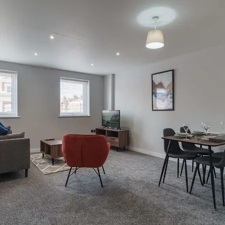 Appartement Contemporary 2 Bedroom In *