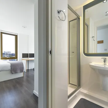 Appartement For Students Only Byrom Point In Liverpool
