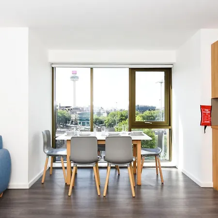 Appartement For Students Only Byrom Point In Liverpool