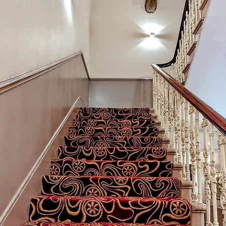The Racquet Club Апарт-отель Ливерпуль