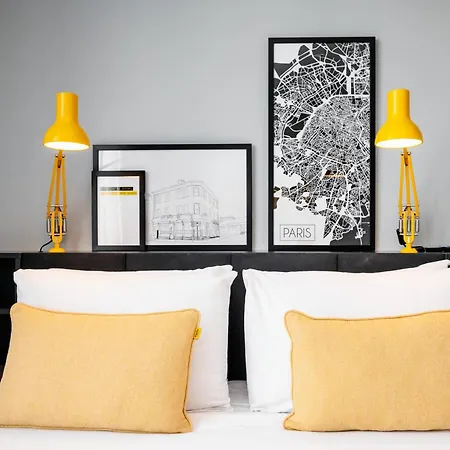 Staycity Waterfront Apart-hotel