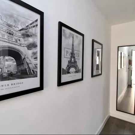 Campbell Square 3 Appartement