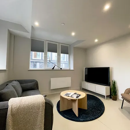 Livingway Roco Daire