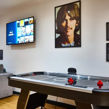 Harrison 6 Beds