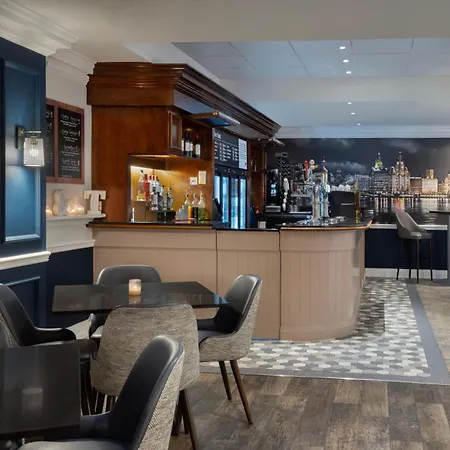 Delta By Marriott Centre 4* Ливерпуль
