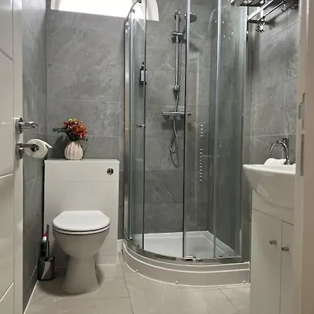Gorgeous Quarter House *