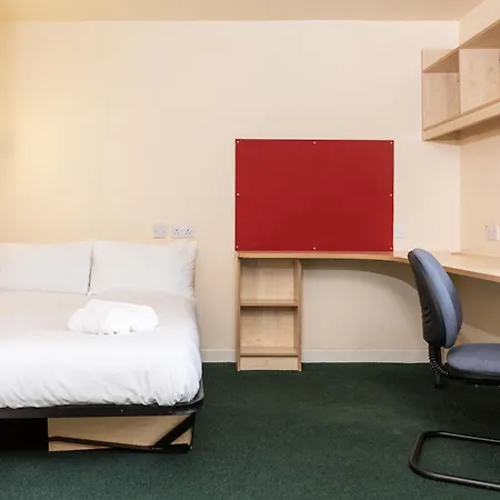 Court Apartman