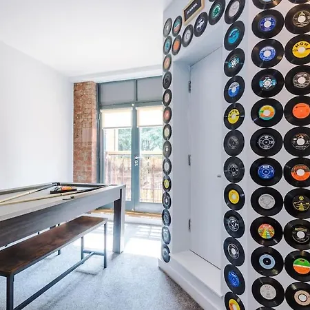 Appartamento Stylish Apartment, Pool Table, Sleep 6, Location