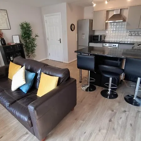 Apartment Cosy 2br Modern With Free Parking Liverpool